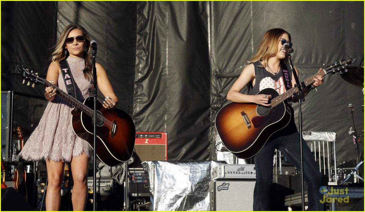 maddie tae being woman country music 08