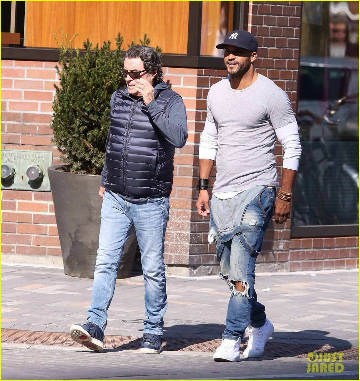 ricky whittle steps out toronto after 100 death 05