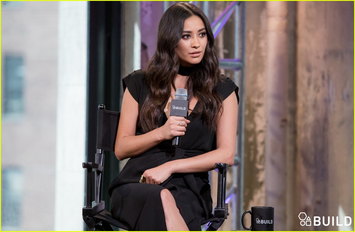 shay mitchell aol build mothers day 32