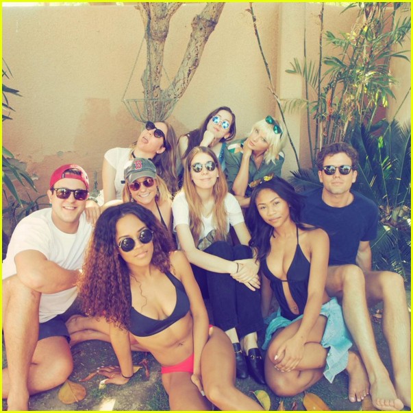taylor swift hangs poolside with her squad at coachella 05