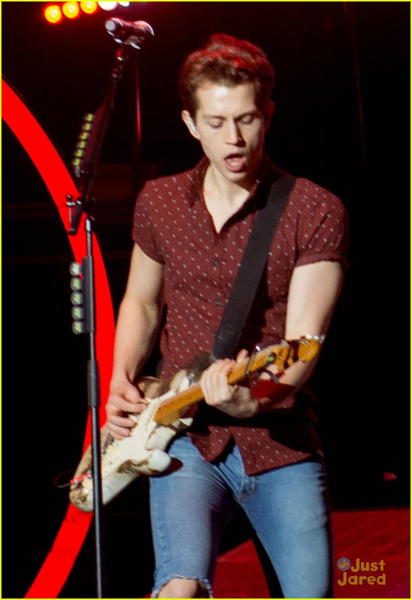 the vamps o2 arena london concert pics 01