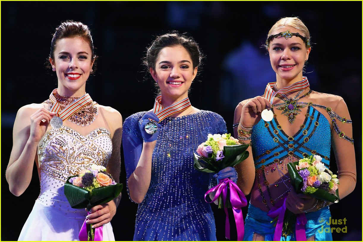 ashley wagner worlds 2016 silver medal 13