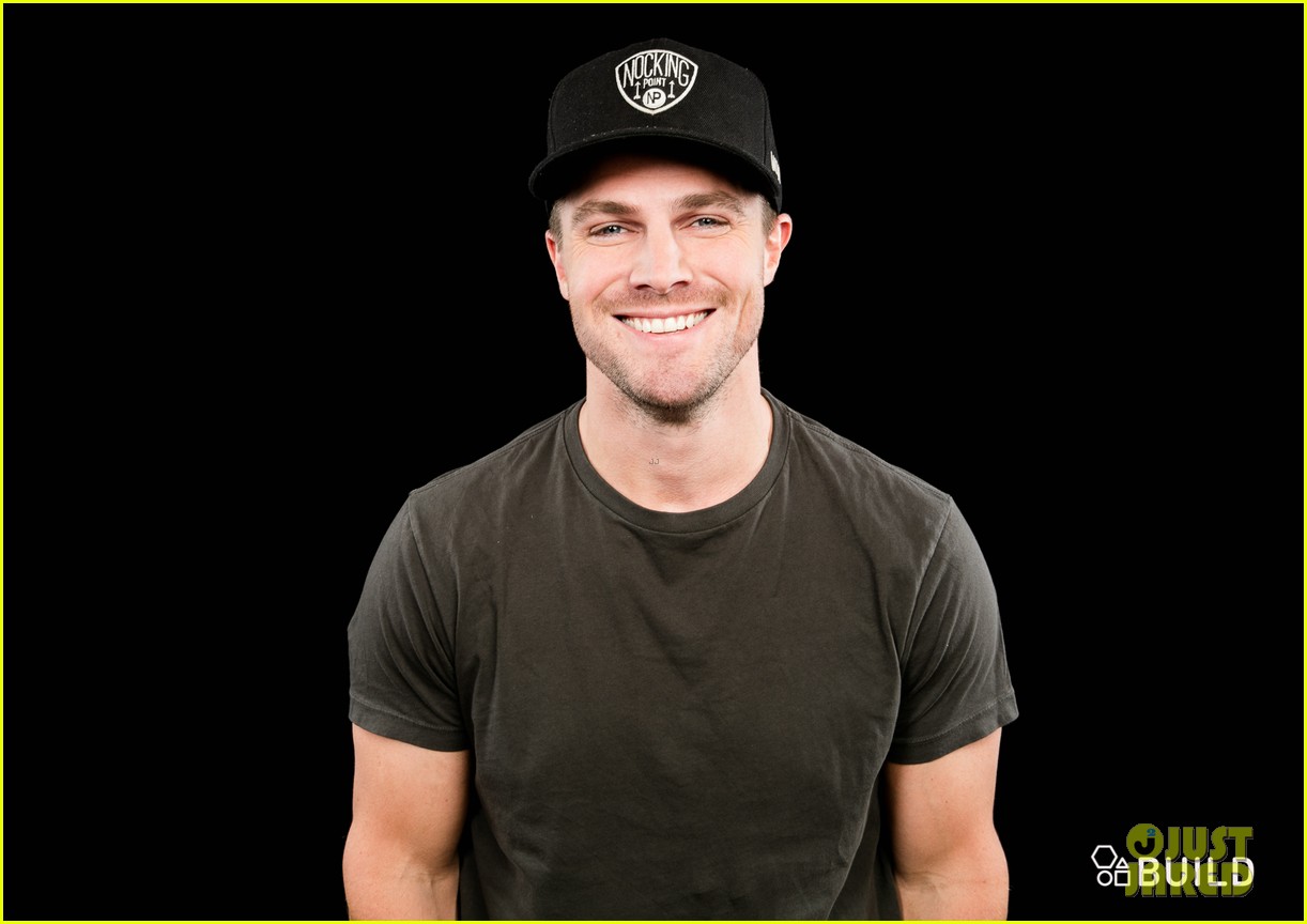 stephen amell aol build series nyc 02