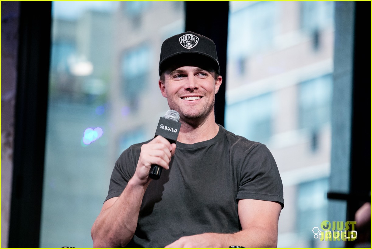 stephen amell aol build series nyc 04
