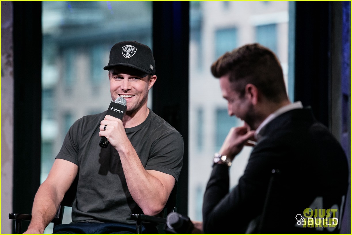 stephen amell aol build series nyc 08