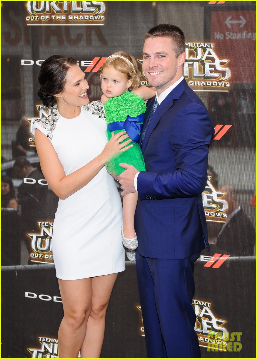 stephen amell family tmnt premiere 17