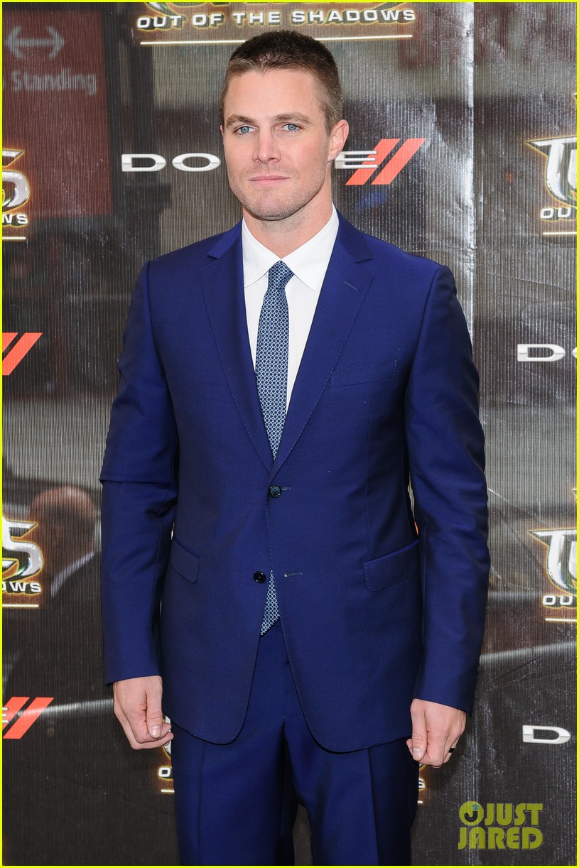 stephen amell family tmnt premiere 20
