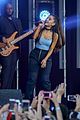 ariana grande premieres new song everyday 08
