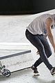 brooklyn beckham shows off skate skills 27