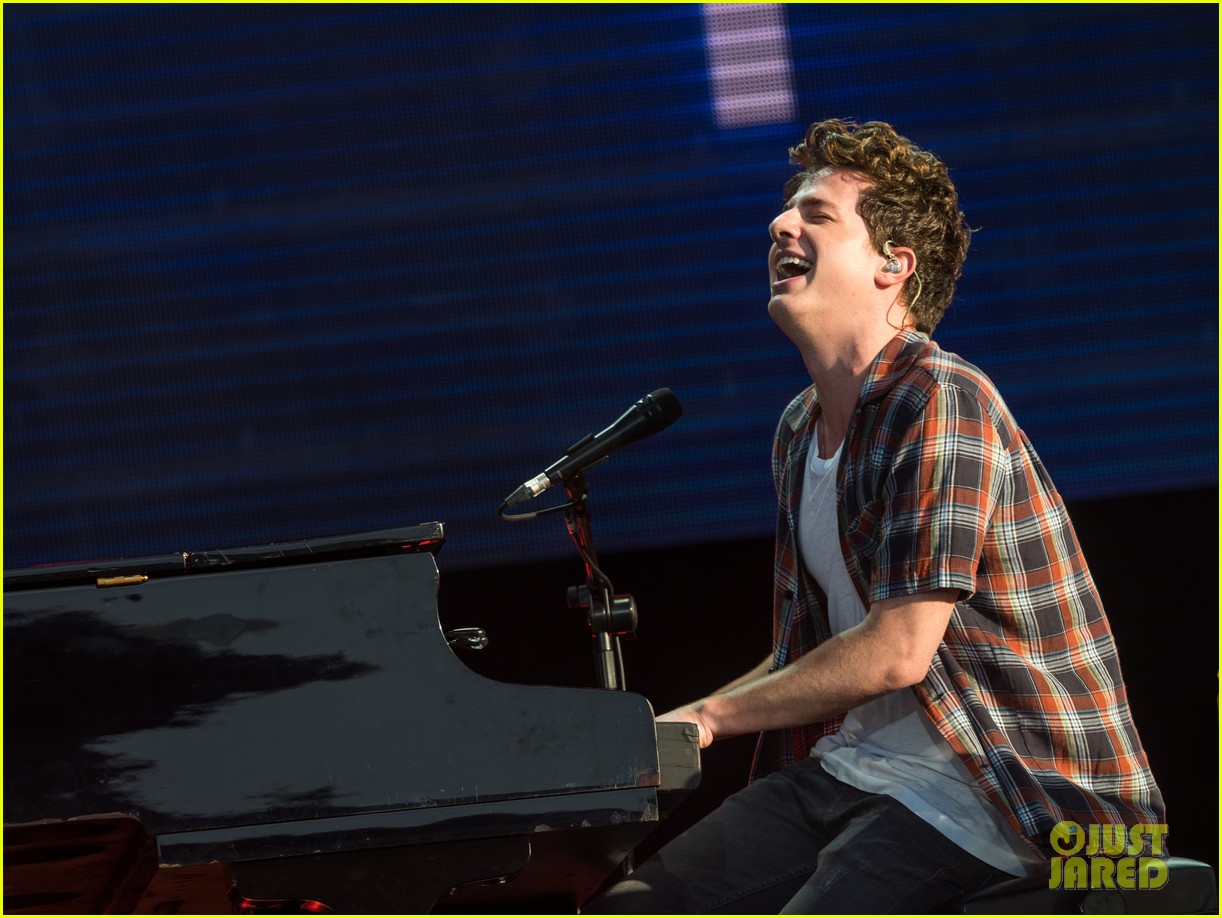 charlie puth rock rio lisbon concert working with zayn 12