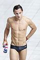 tom daley explains why speedos are so tight 26