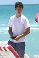 ansel elgort jets to miami beach time 06