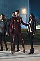 the flash race of his life season finale 09