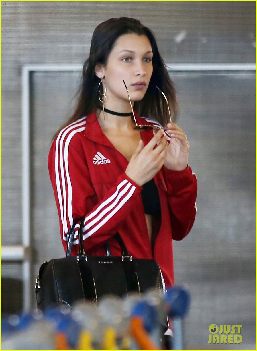 bella hadid feels at home in hotels 31