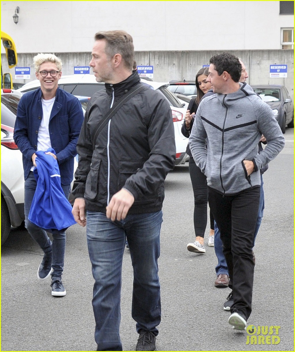 niall horan hangs out with rory mcilroy 04