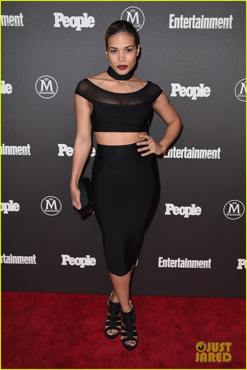 vanessa hudgens joins stars at ew people upfronts party 36