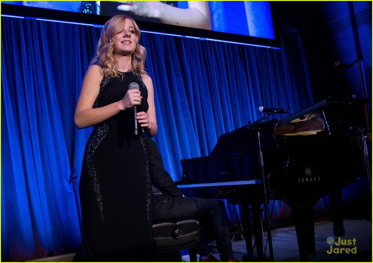 jackie evancho project sunshine event performance 02