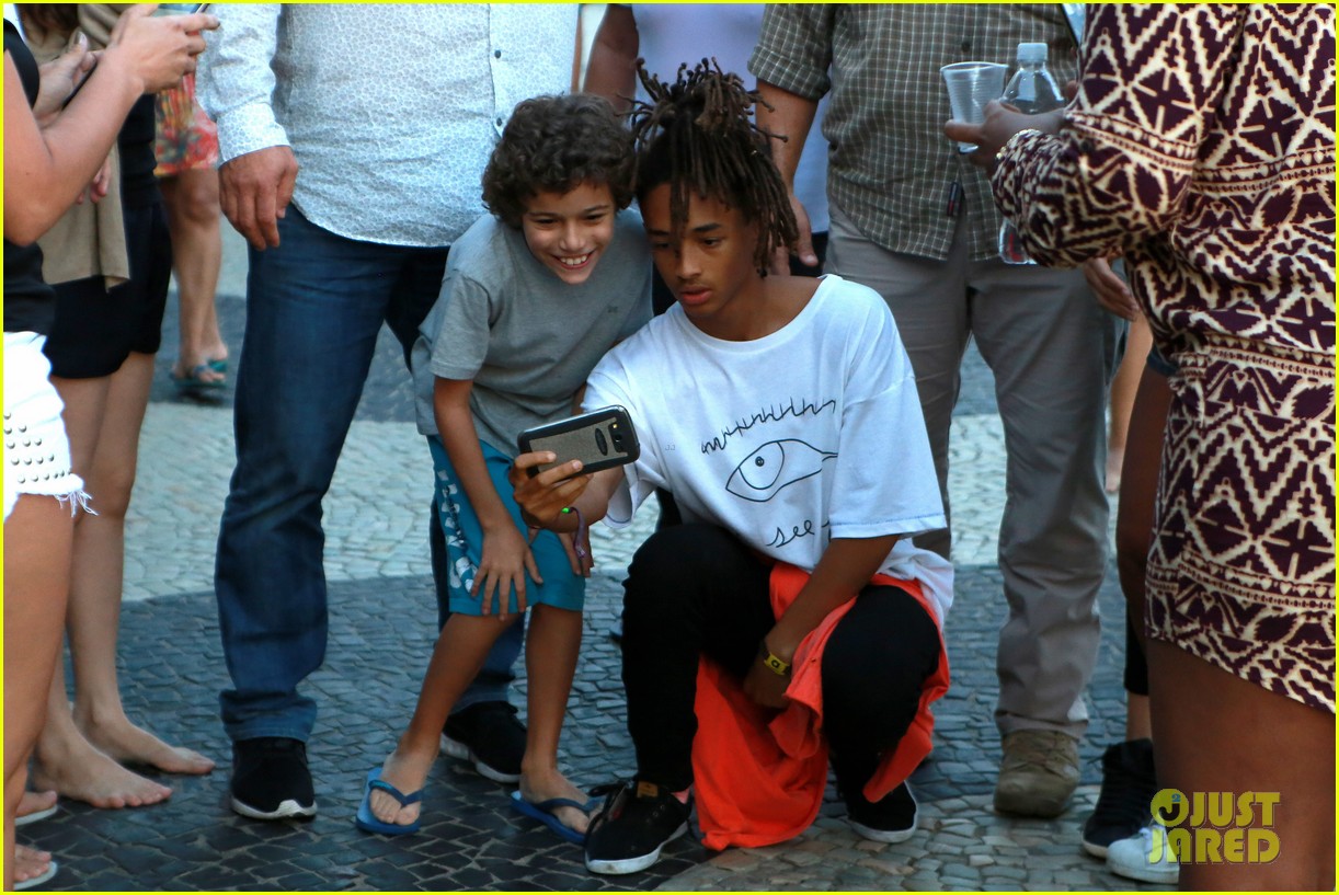 jaden smith rio sight seeing ahead lv cruise events 04