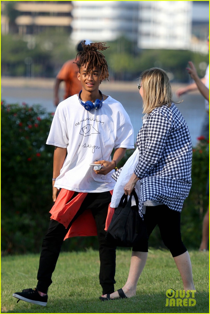 jaden smith rio sight seeing ahead lv cruise events 11