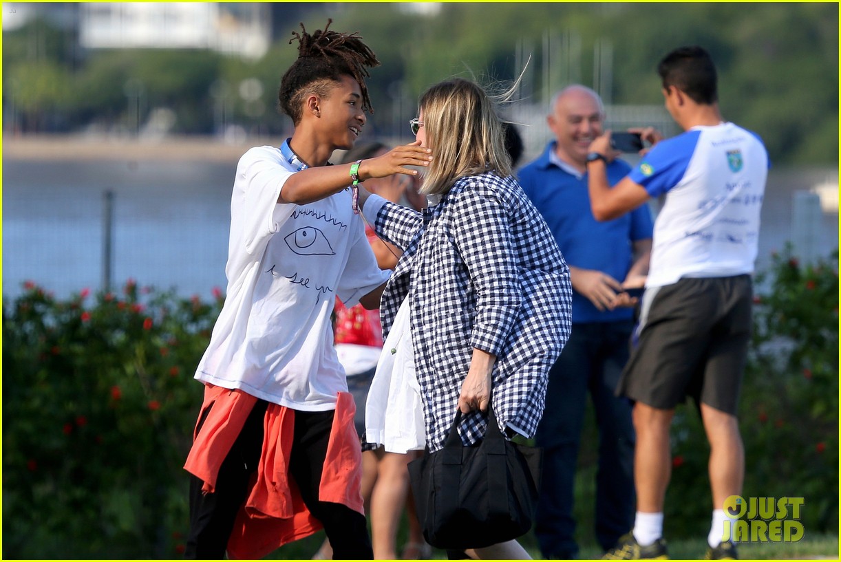 jaden smith rio sight seeing ahead lv cruise events 12