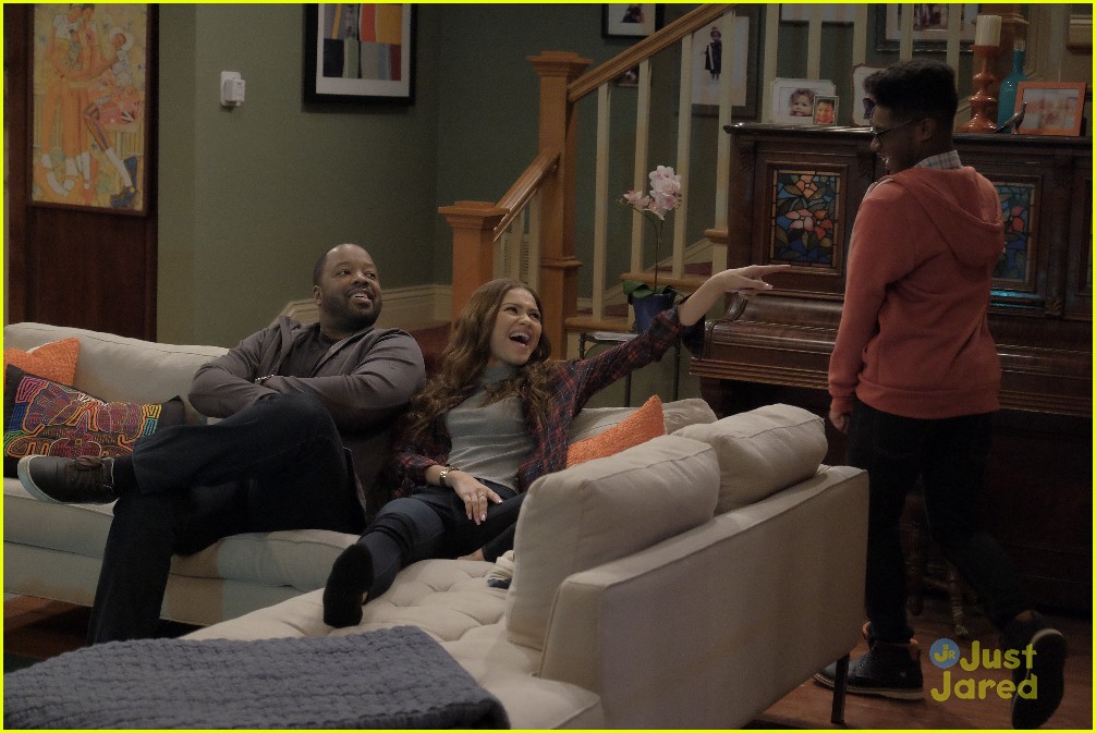 kc undercover down in the dumps 02