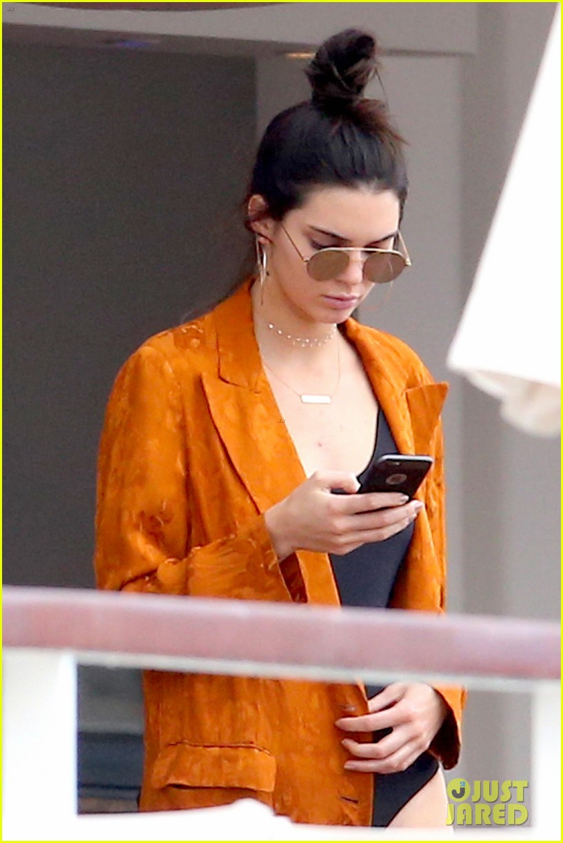 kendall jenner hangs at her hotel in cannes 25