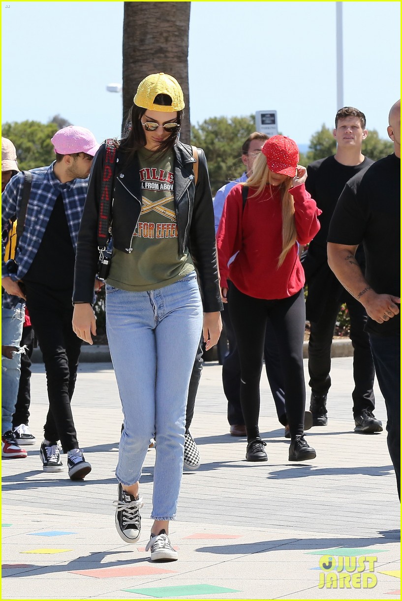 kendall kylie jenner spend the day at legoland 39