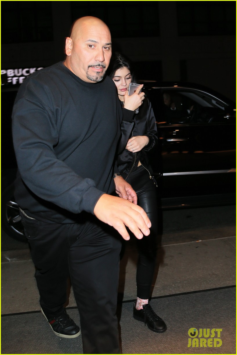 kylie jenner mysterious finger tattoo nyc 38