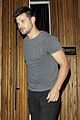 taylor lautner makes a quick exit out of the nice guy 04