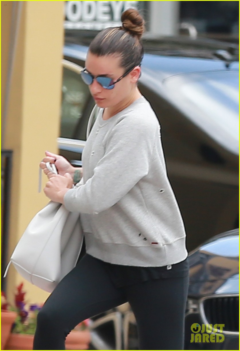 lea michele soul cycle moms day edith 07