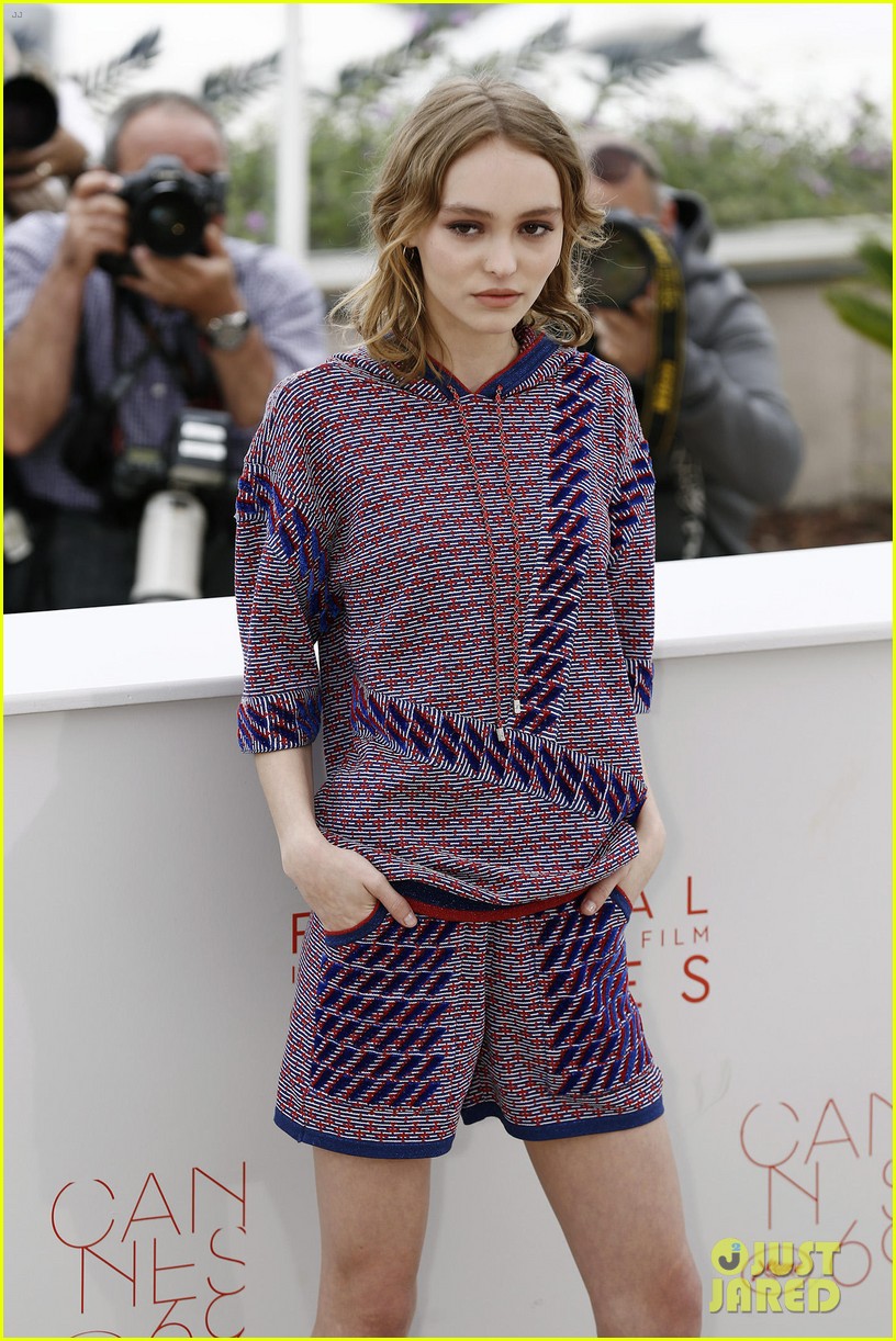 lily rose depp brings the dancer to cannes 08