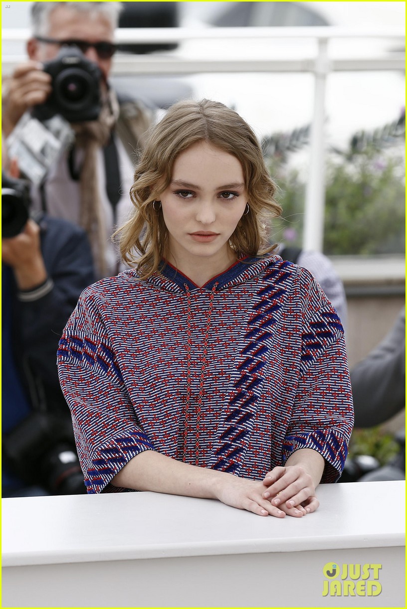 lily rose depp brings the dancer to cannes 12