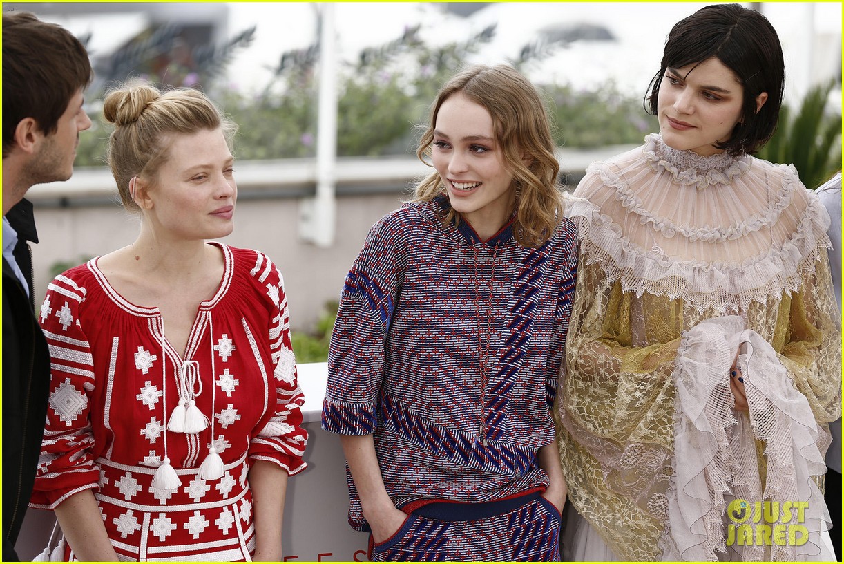lily rose depp brings the dancer to cannes 22