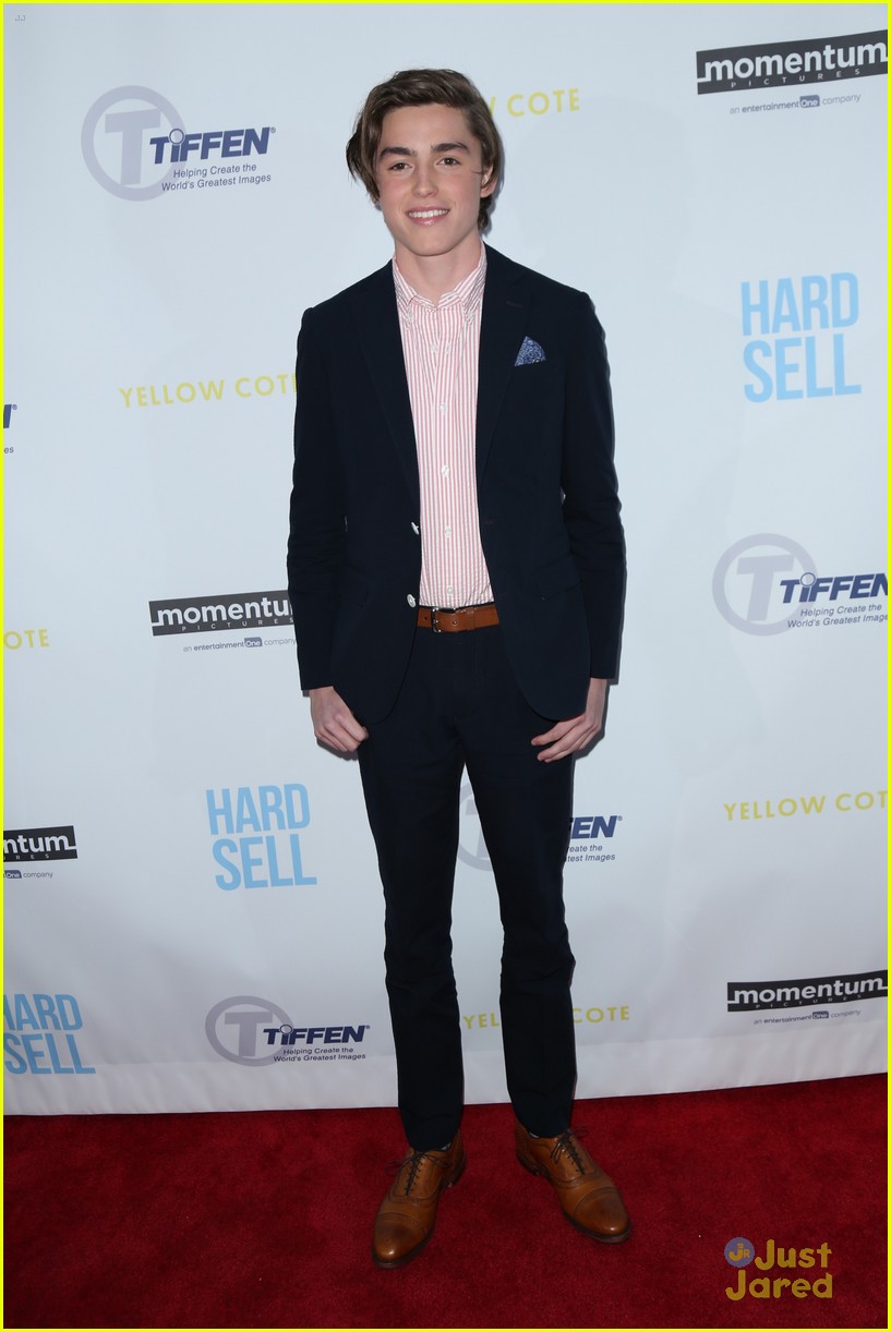 peyton list spencer bailey noble hard sell premiere 33