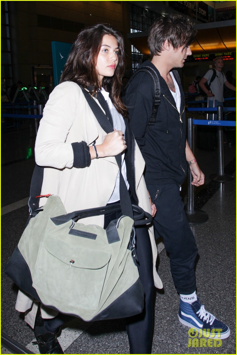 louis tomlinson danielle campbell hold hands lax 06