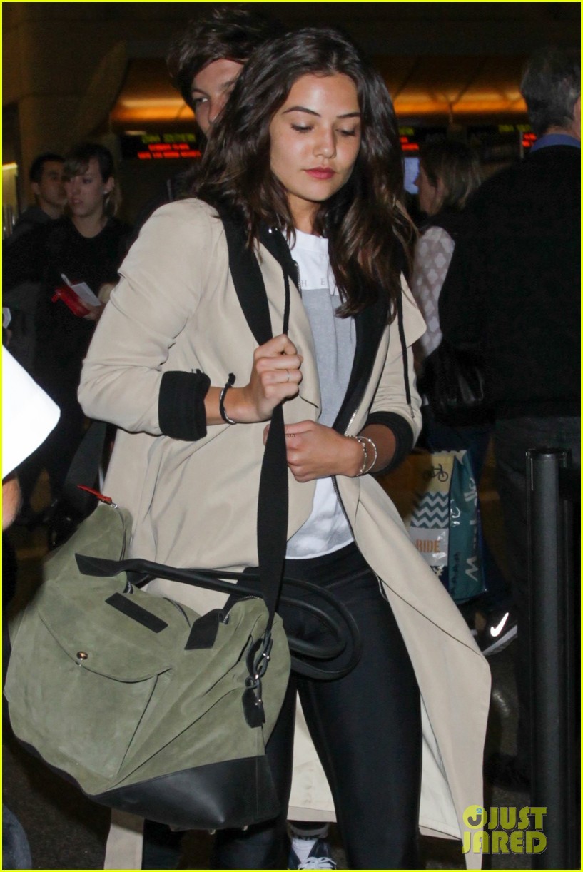 louis tomlinson danielle campbell hold hands lax 32