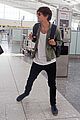 louis tomlinson danielle campbell heathrow airport after wedding 29