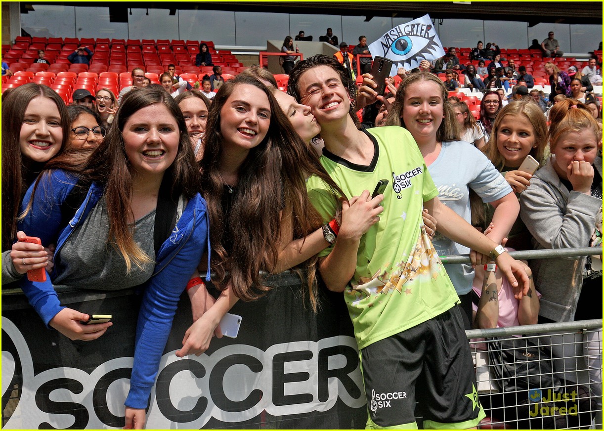 nash grier soccer game lydia lucy england 01