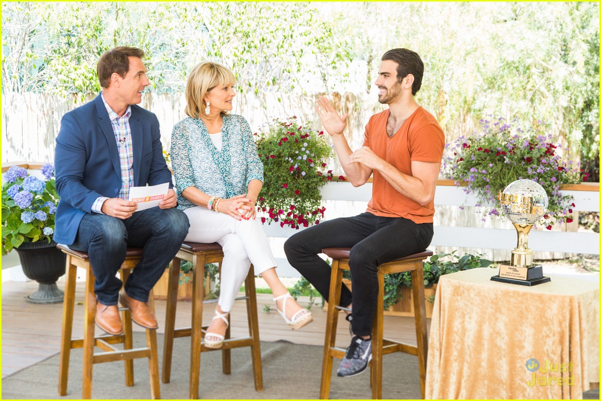 nyle dimarco jokes about being next bachelor 06
