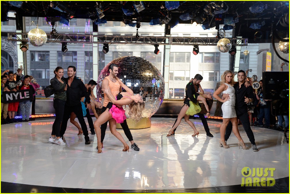 nyle dimarco dancing with the stars champion good morning america 09