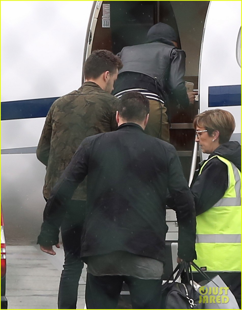 liam payne cheryl fly to cannes 09
