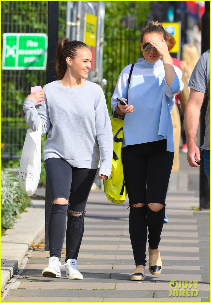 perrie edwards sister caitlin memorial day london 07