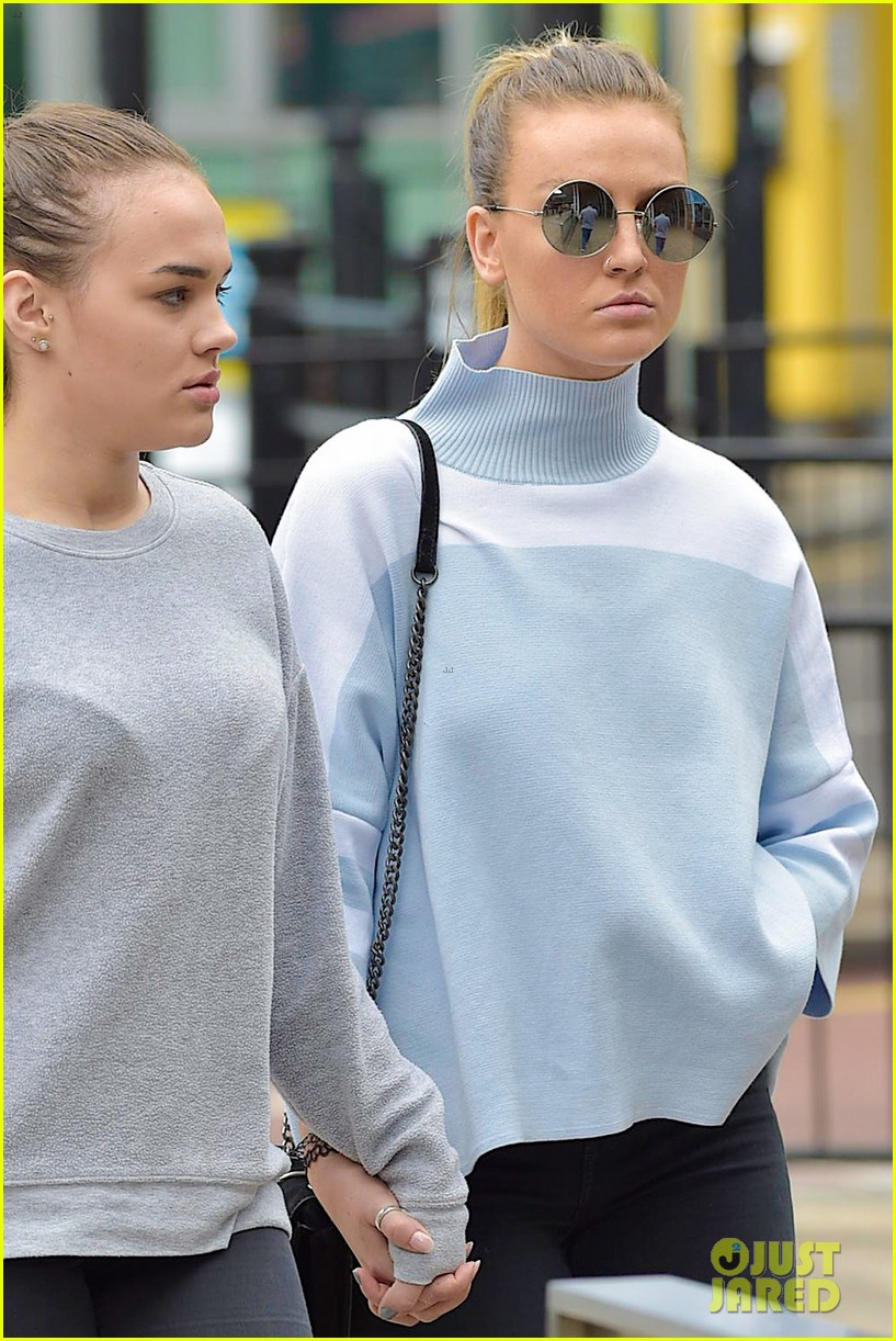 perrie edwards sister caitlin memorial day london 18