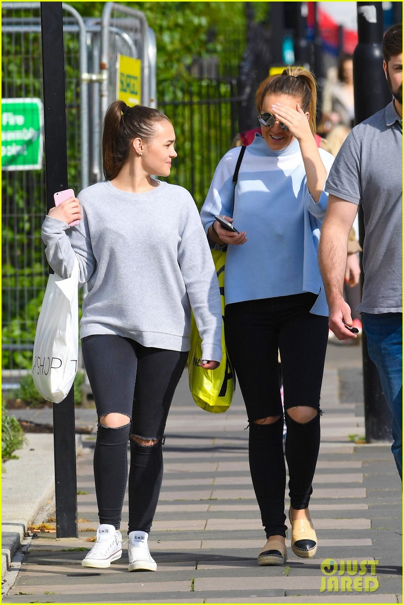 perrie edwards sister caitlin memorial day london 27