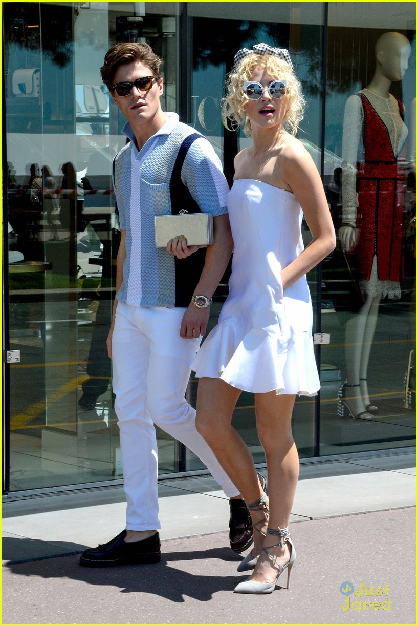 pixie lott oliver cheshire land moon cannes chopard party 09