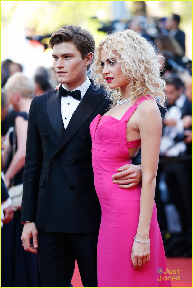 pixie lott oliver cheshire land moon cannes chopard party 20