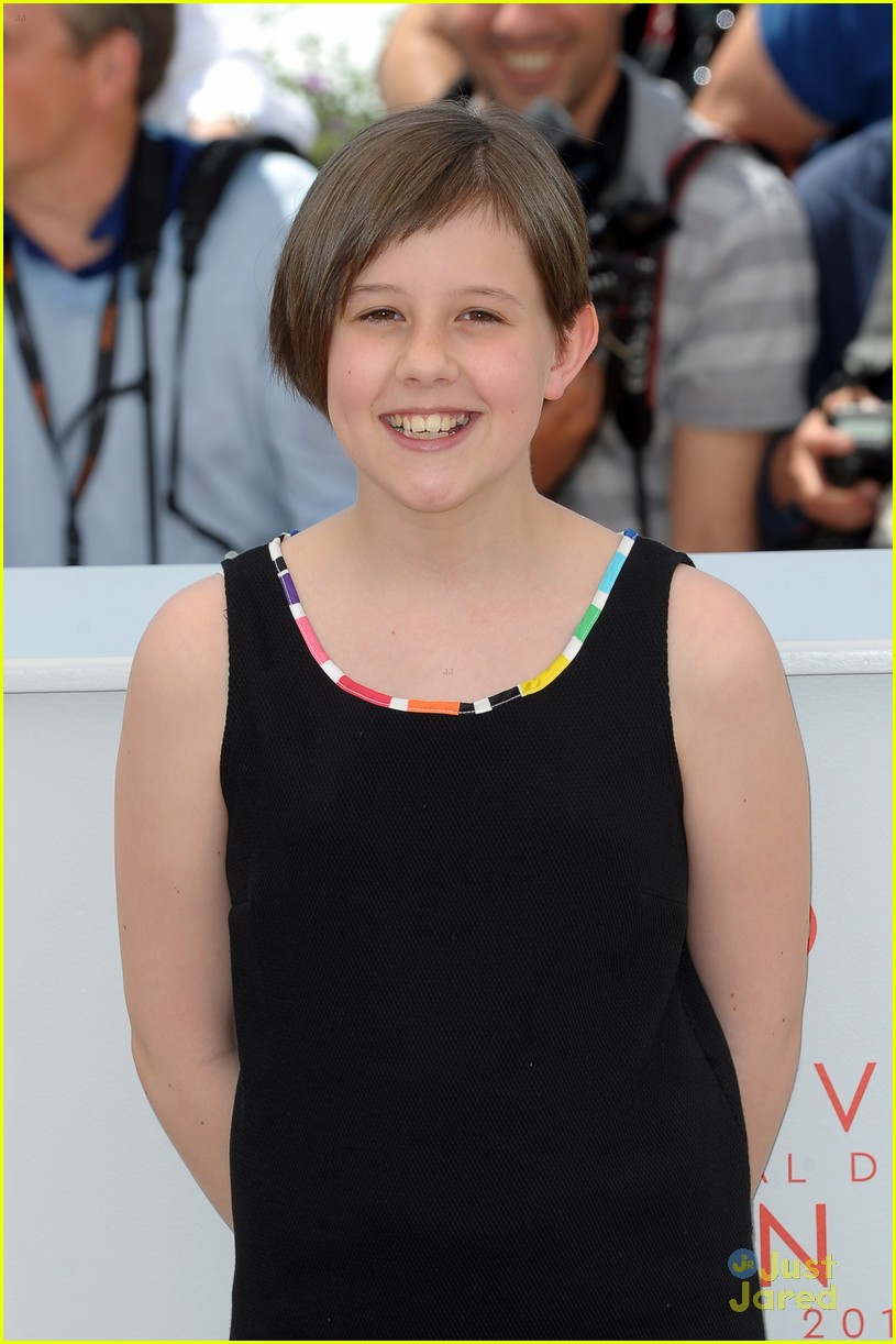 ruby barnhill bfg premiere photocall cannes 02