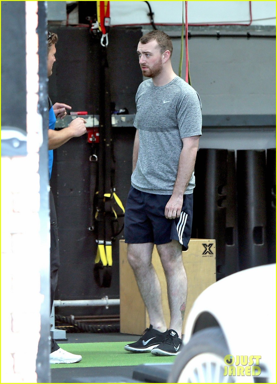 sam smith hits the gym for weekend workout 08