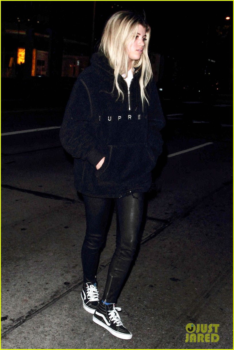sofia richie madeo dinner west hollywood 02