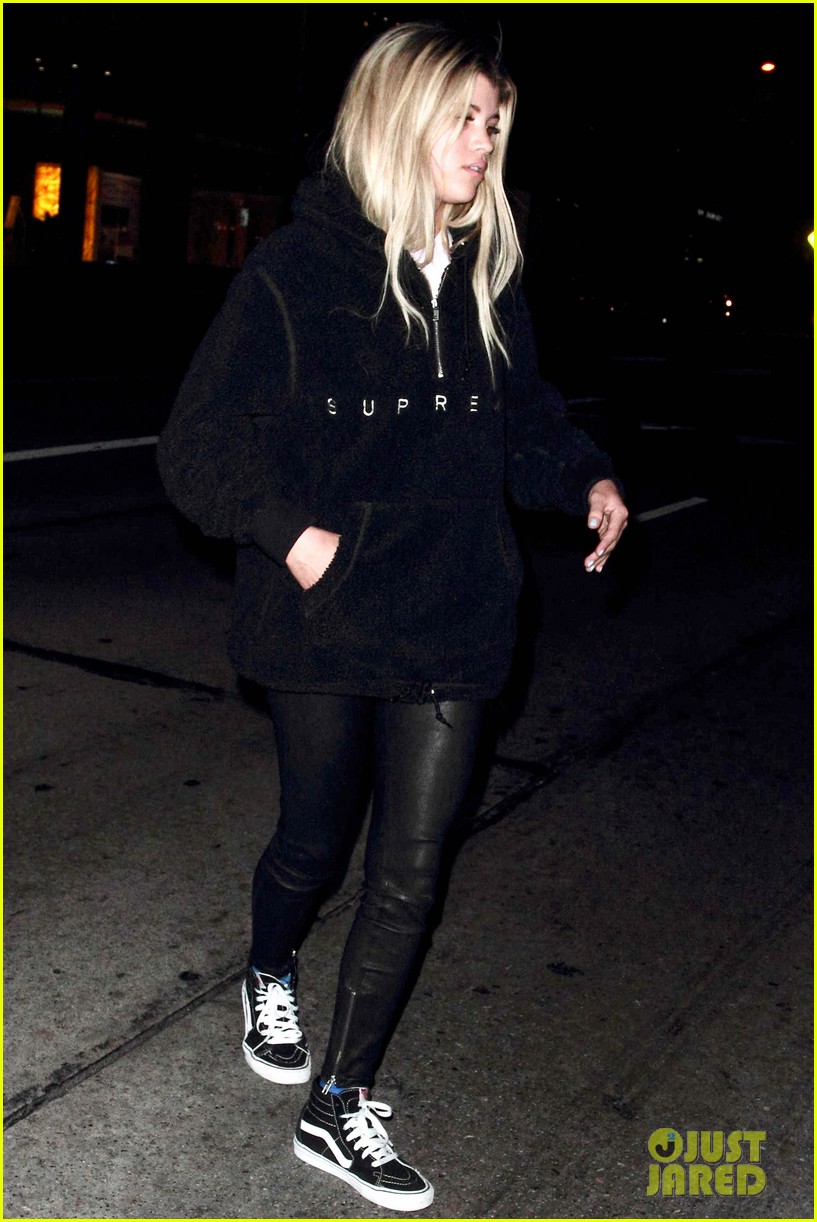sofia richie madeo dinner west hollywood 08